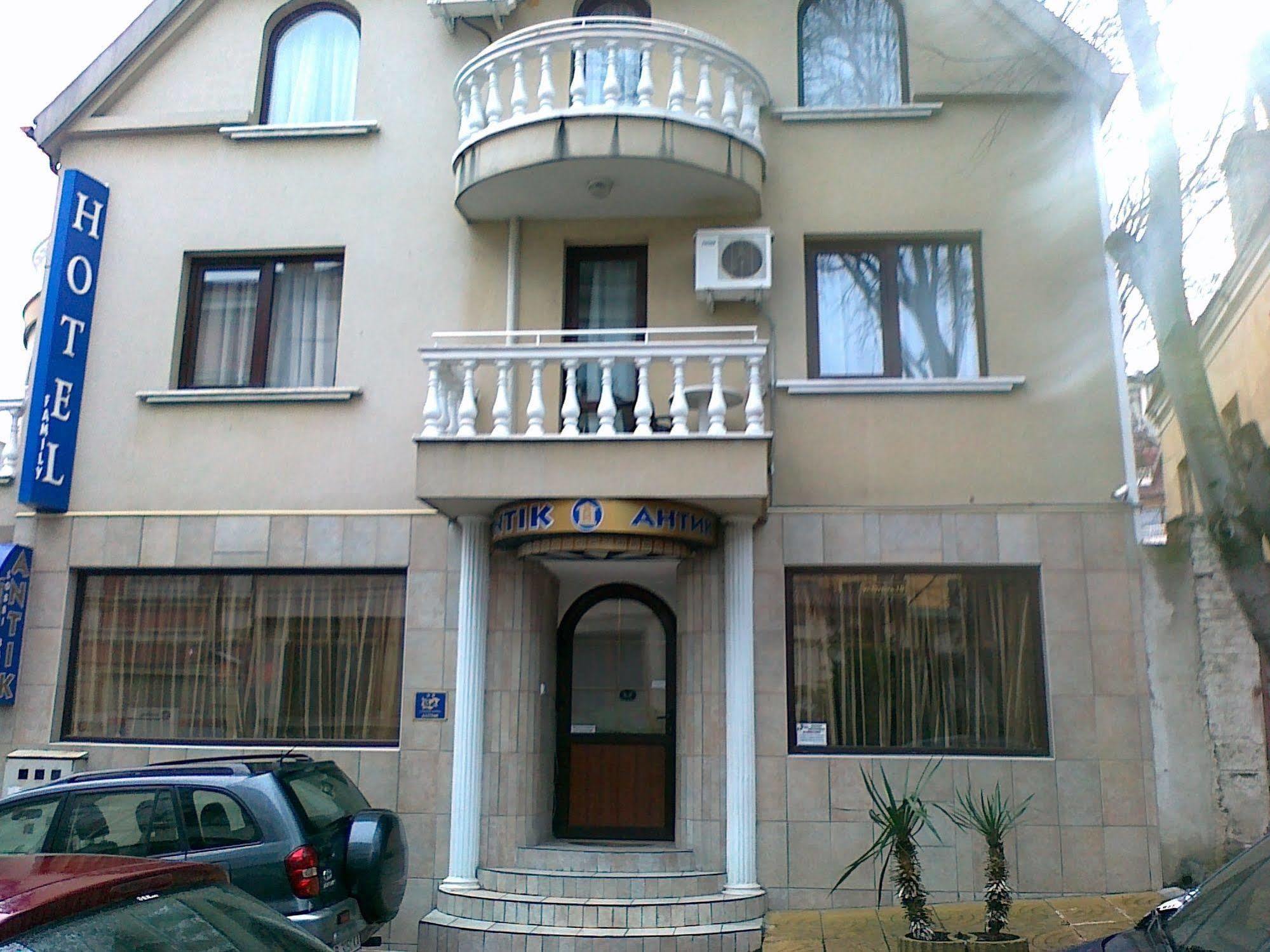 Antik Hotel Varna Exterior photo